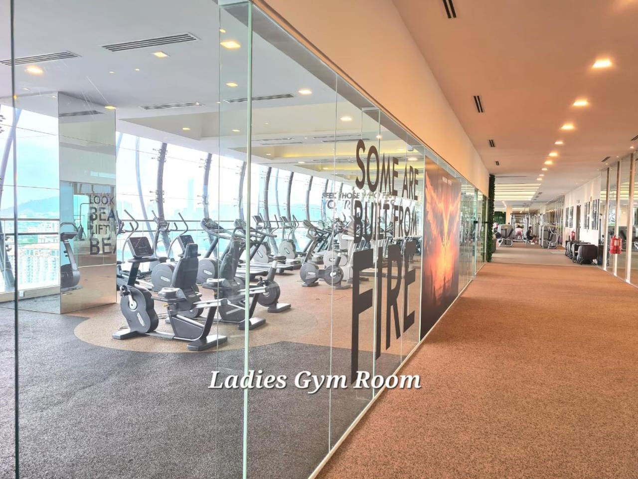 M City Service Suite Klcc Kuala Lumpur Exterior photo