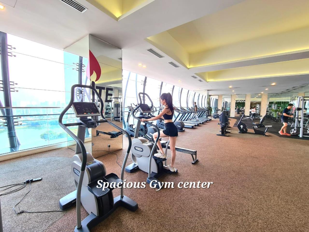 M City Service Suite Klcc Kuala Lumpur Exterior photo